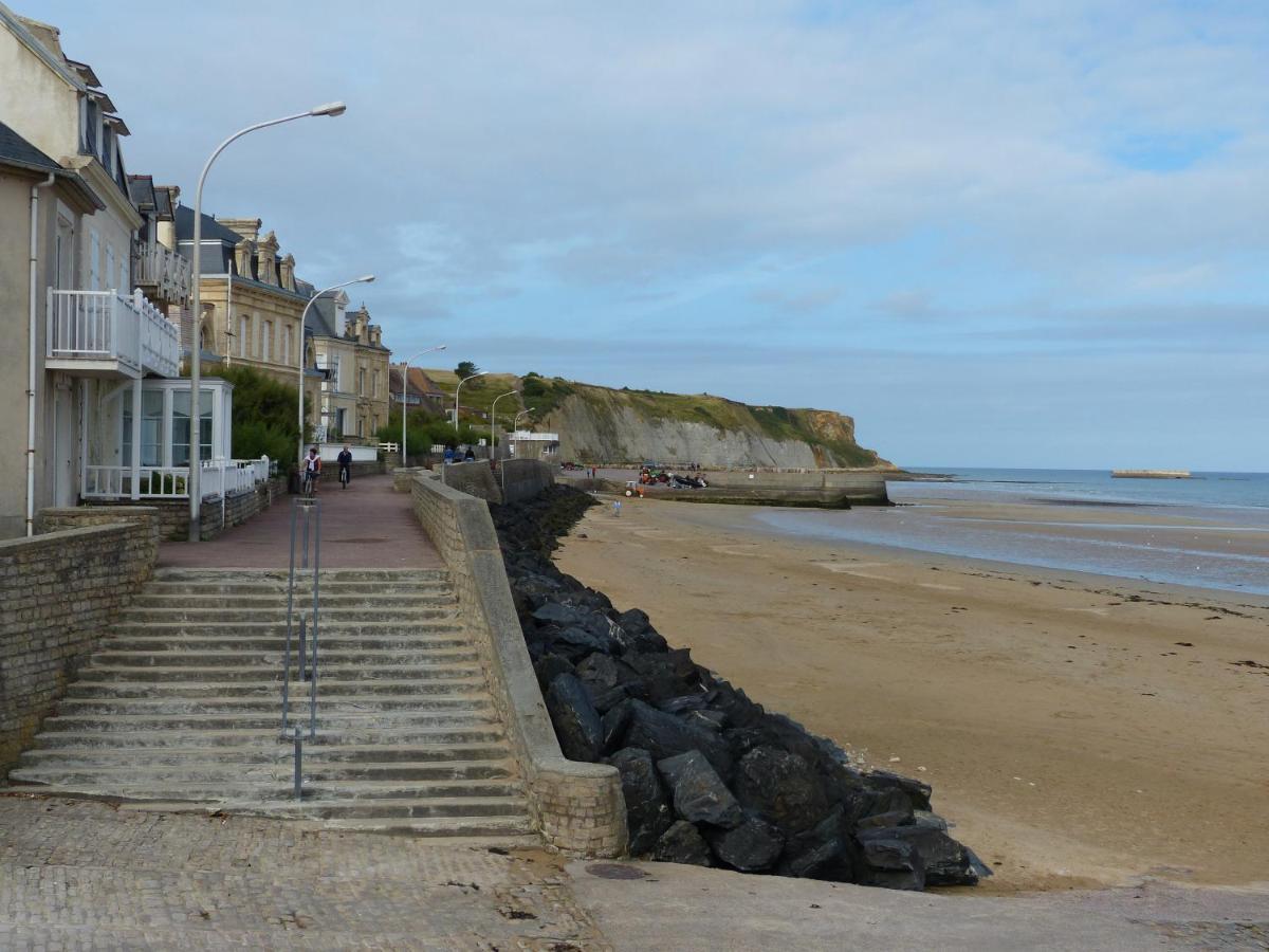 Le Ruban Bleu Face A La Mer Arromanches-les-Bains Zewnętrze zdjęcie